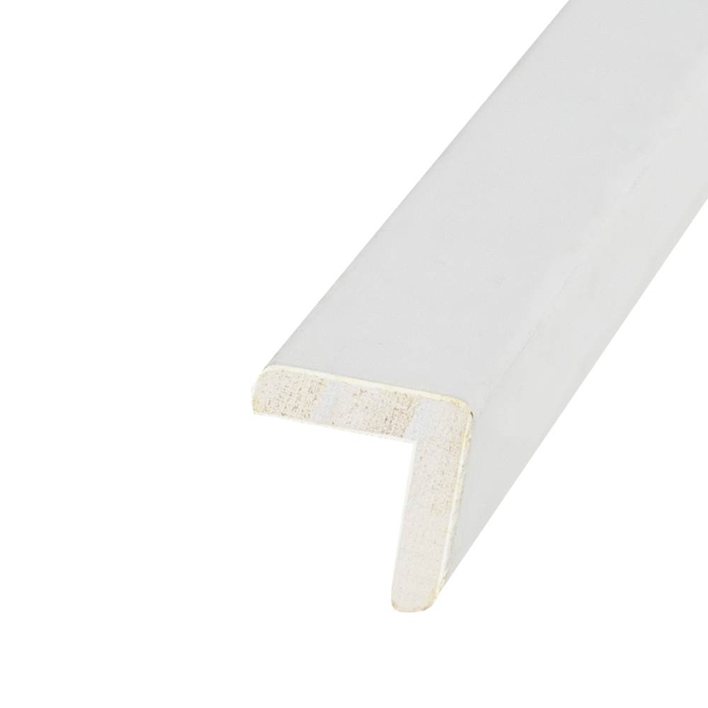 Coin extérieur en pin clair jointé 1 1/16 po x 1 1/16 po x 8 pi