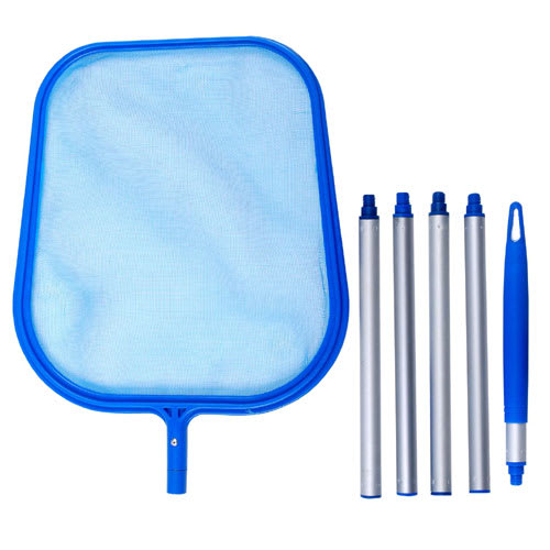 Ramasse-feuilles pour la piscine