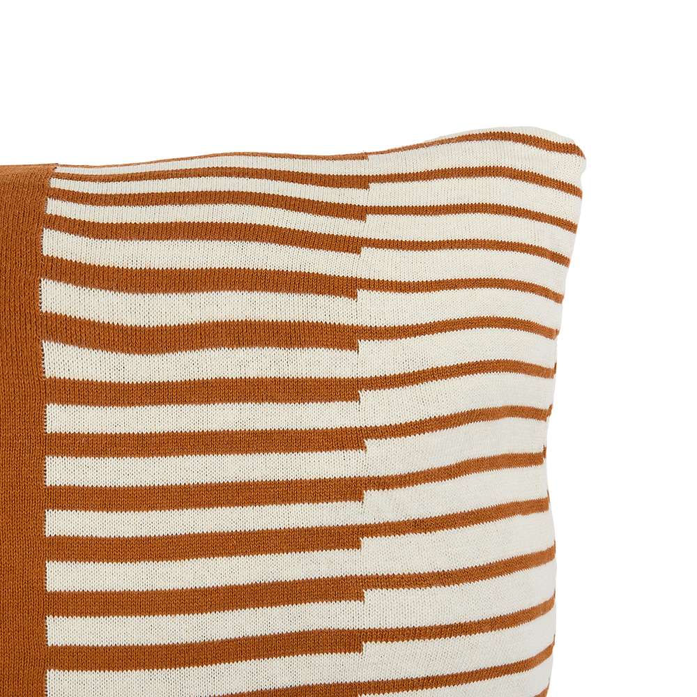 Coussin Grafik 19 5/8 po x 19 5/8 po ASTELLA