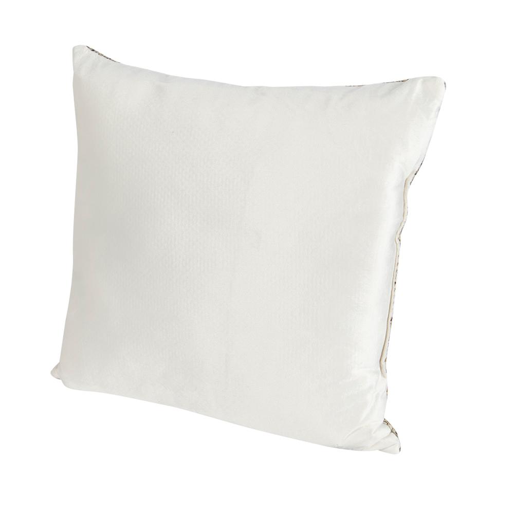VERTUO Viva Beige Cushion 17 3/4 in. x 17 3/4 in.
