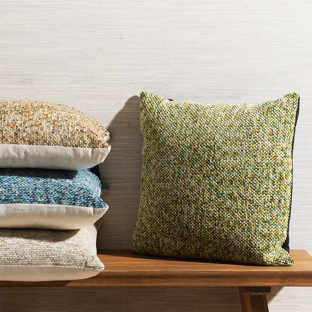 VERTUO Viva Green Cushion 17 3/4 in. x 17 3/4 in.