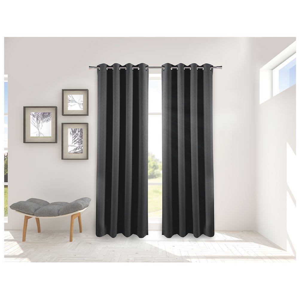 Rideaux coupe-lumière à œillets noir 54&nbsp;po&nbsp;x&nbsp;84&nbsp;po Pqt/2 VERTUO