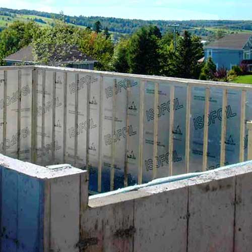 ISOLOFOAM ISOFOIL Insulating Panel and Vapour Barrier3 in. x 4 ft. x 8 ft.