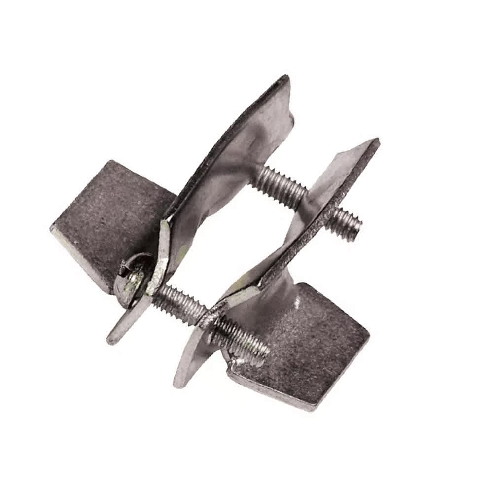 HUBBEL Outlet Box Butterfly Connector 3/8 in