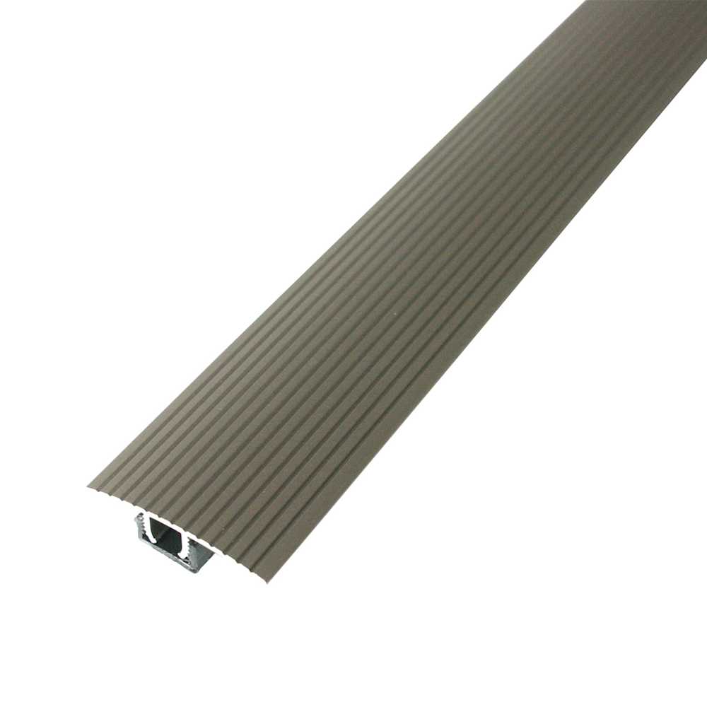 Moulure en T nickel satiné 1 1/2 po x 36 po