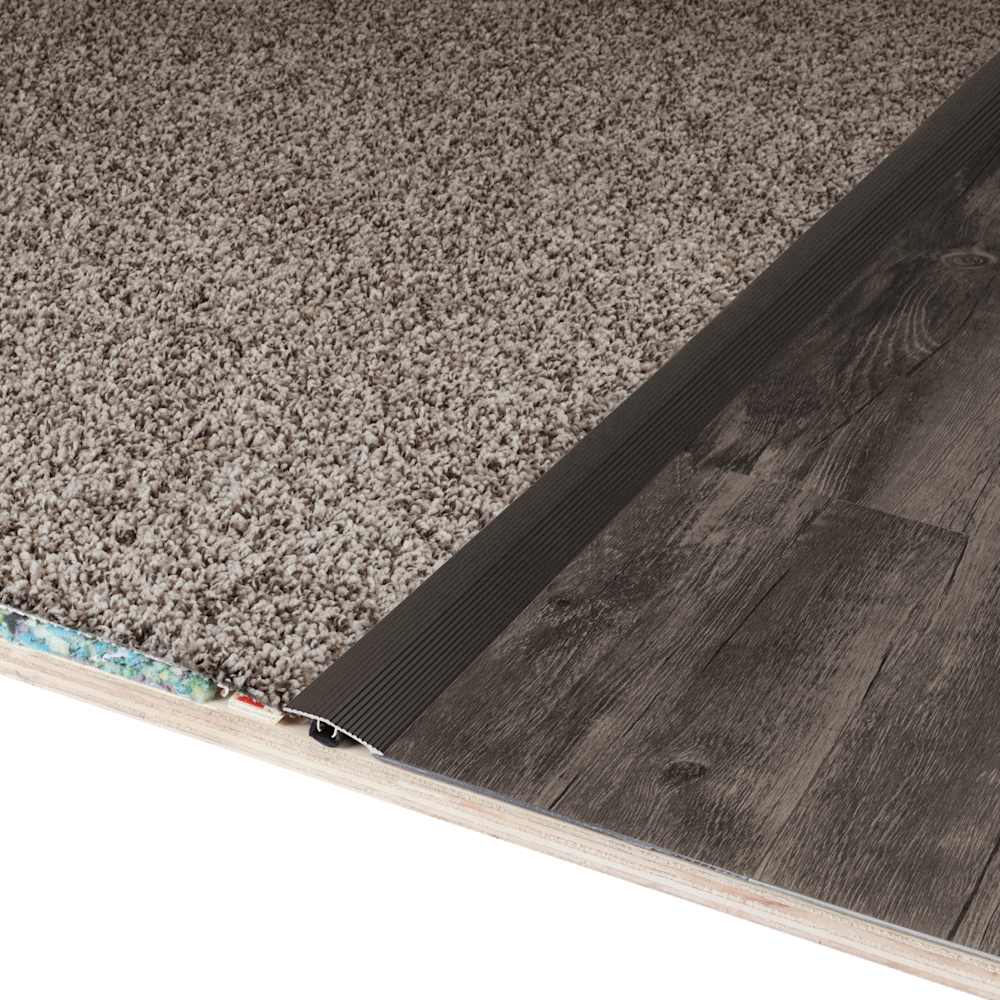 Moulure de réduction à plancher moka 1 13/16 po x 36 po