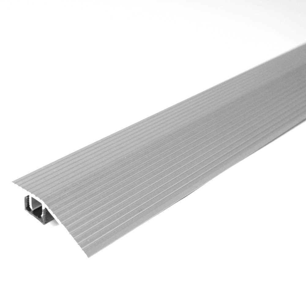 Moulure de réduction à plancher argent satiné 1 13/16 po x 36 po