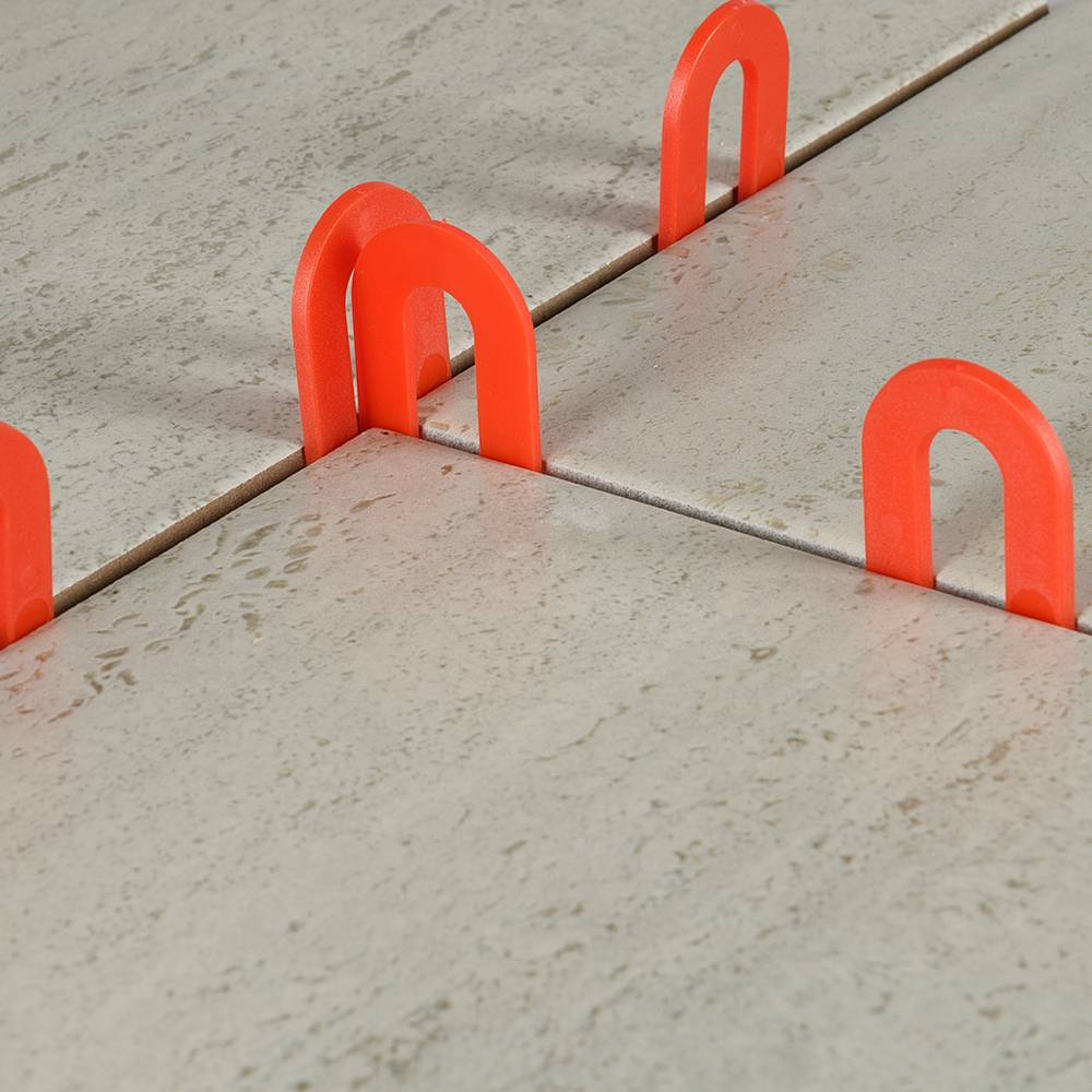 Espaceurs pour la céramique fer à cheval 1/8 po