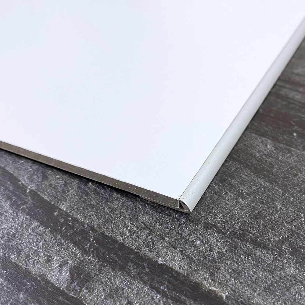 Moulure de finition arrondie pour panneau mural Wall Impression 106 po