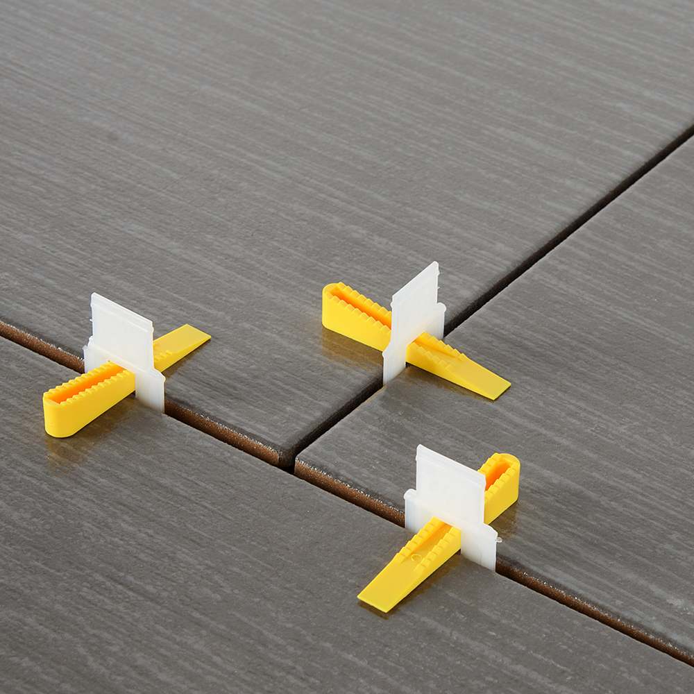 Attaches de nivellement de céramique à base droite Pqt/100