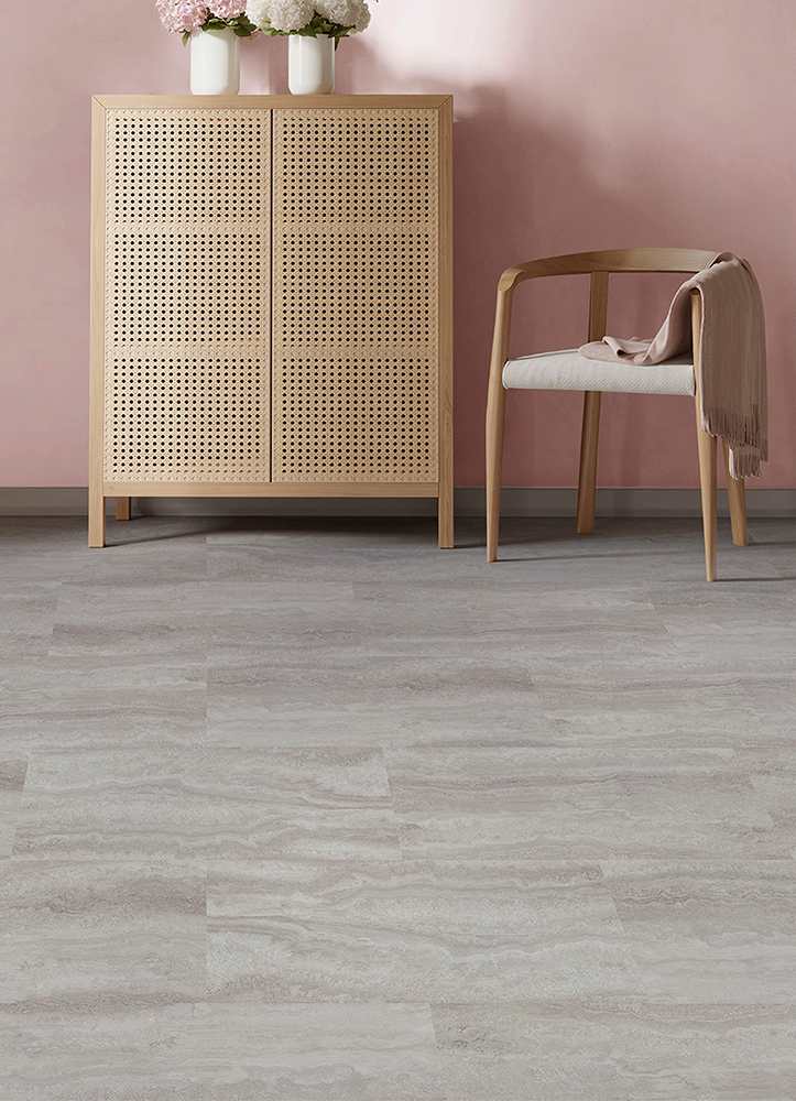 Carreaux adhésifs pour plancher Travertina 12 po x 24 po Pqt/6