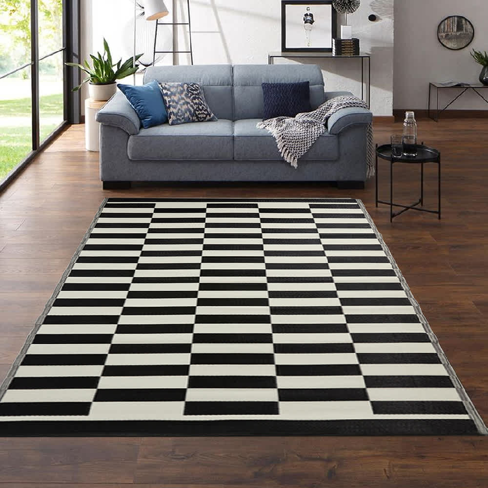 Tapis d'extérieur Stockholm 3&nbsp;pi&nbsp;11&nbsp;po x 5&nbsp;pi&nbsp;11&nbsp;po VERTUO