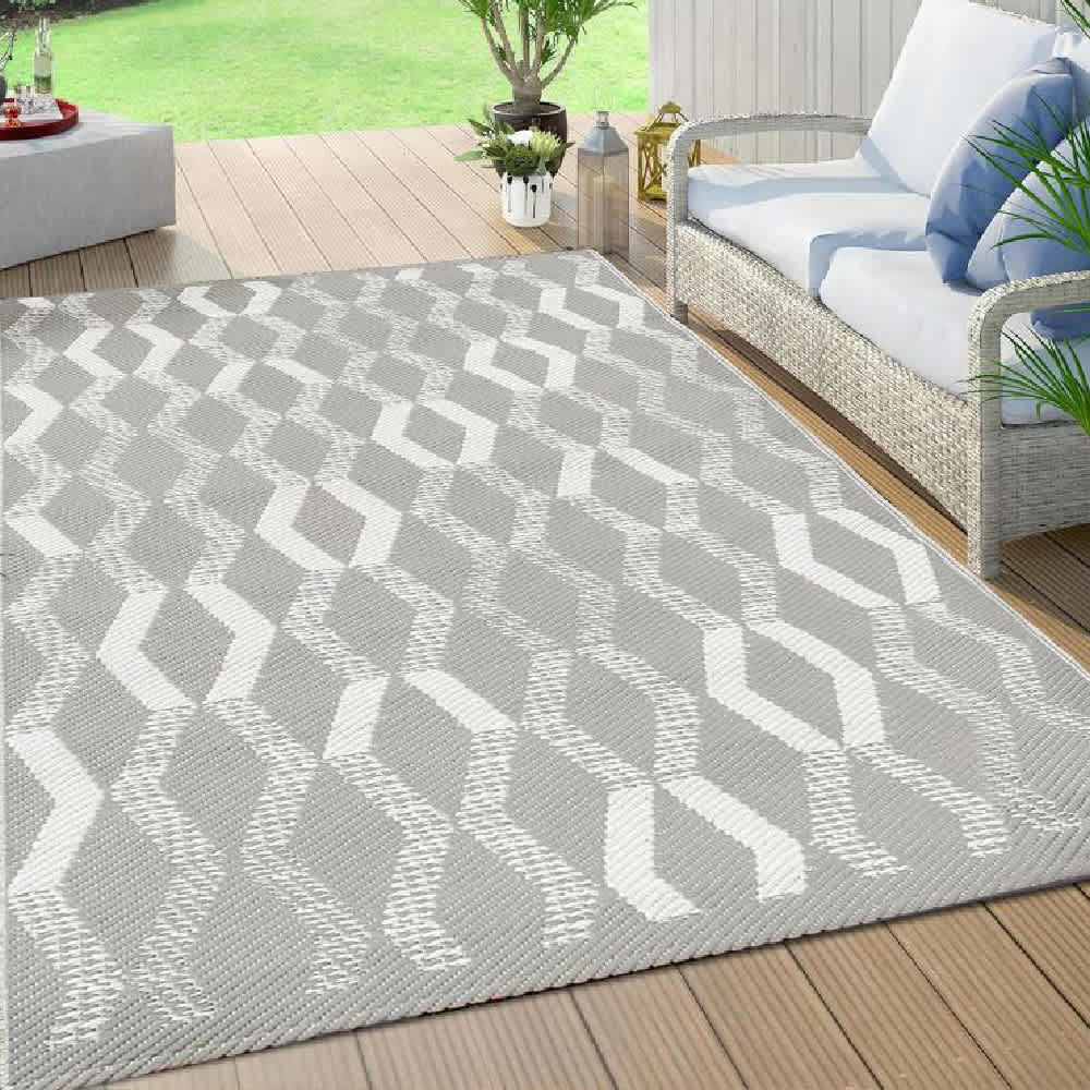 Tapis d'extérieur Treillis 3&nbsp;pi&nbsp;11&nbsp;po x 5&nbsp;pi&nbsp;11&nbsp;po VERTUO