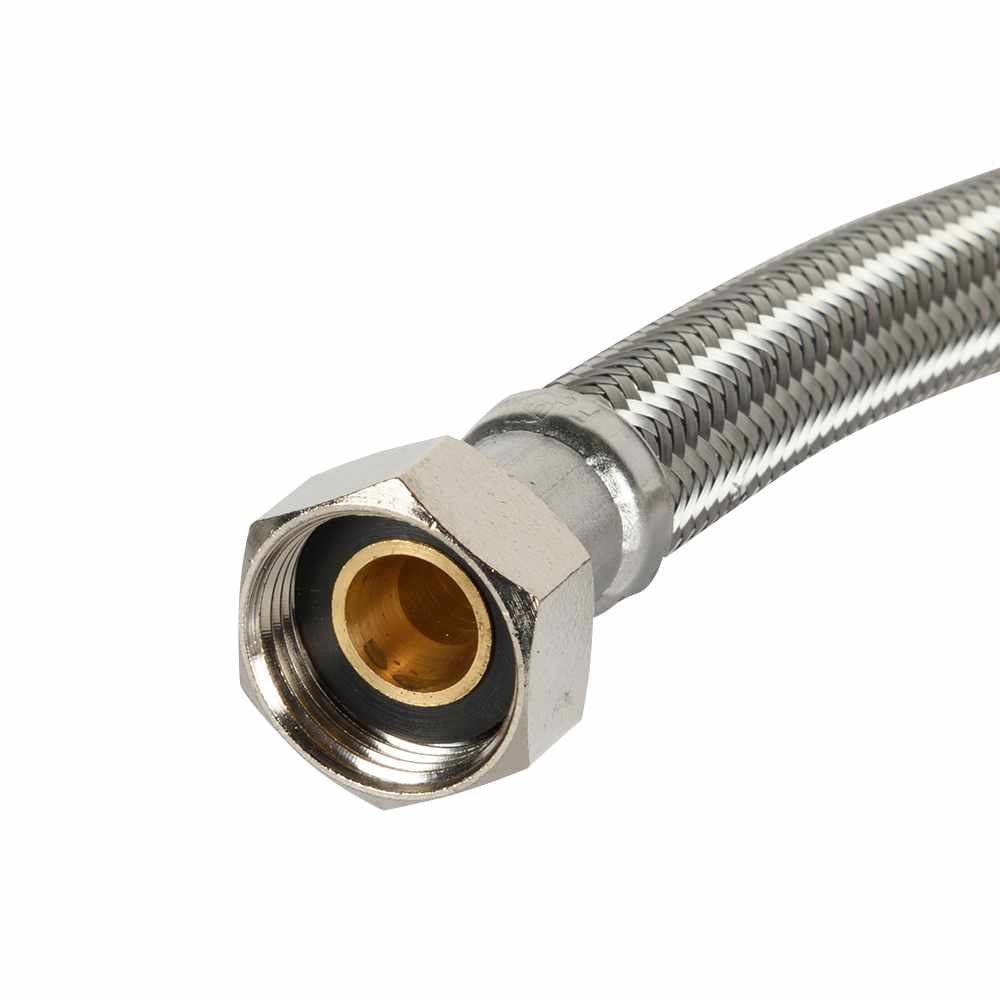Connecteur tressé avec valve pour chauffe-eau 3/4&nbsp;po&nbsp;FPT&nbsp;x&nbsp;3/4 po&nbsp;RAP x 18&nbsp;po NEKTRA