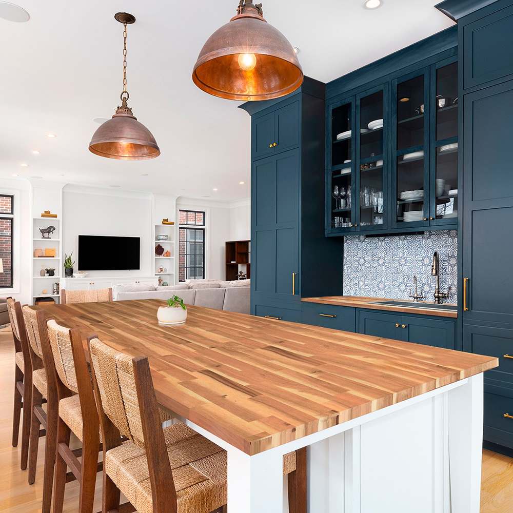 Dessus d'ilot en acacia naturel jointé 39&nbsp;po&nbsp;x 74&nbsp;po