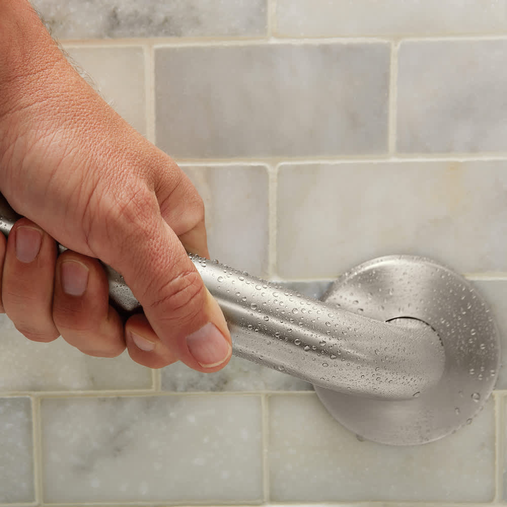 MOEN Bathroom Grab Bar 18 in Stainless