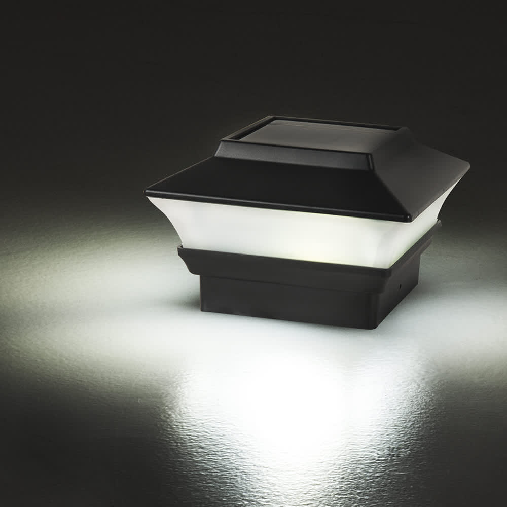 Lampe à énergie solaire Moderne noire pour poteau VERTUO