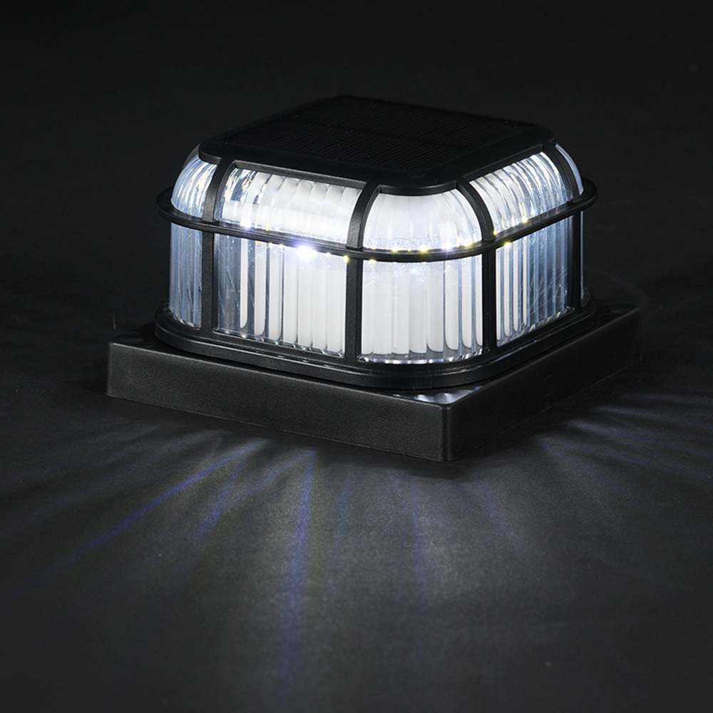 Lampe à énergie solaire pour poteau noire Retro VERTUO