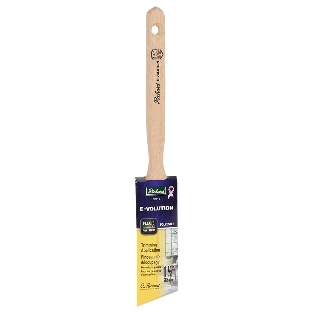 A. RICHARD E-Volution Angular Brush Polyester 1 1/2&nbsp;in.