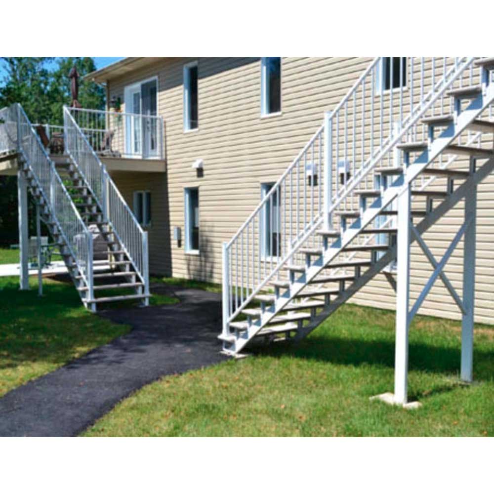 PYLEX 15-Step White Aluminum Stair Stringer Collection 10.