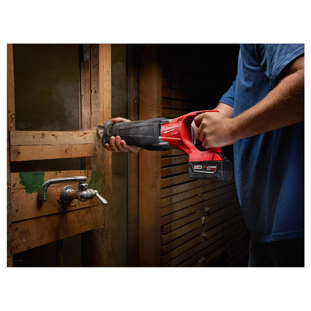 Scie alternative 18 V outil seul MILWAUKEE