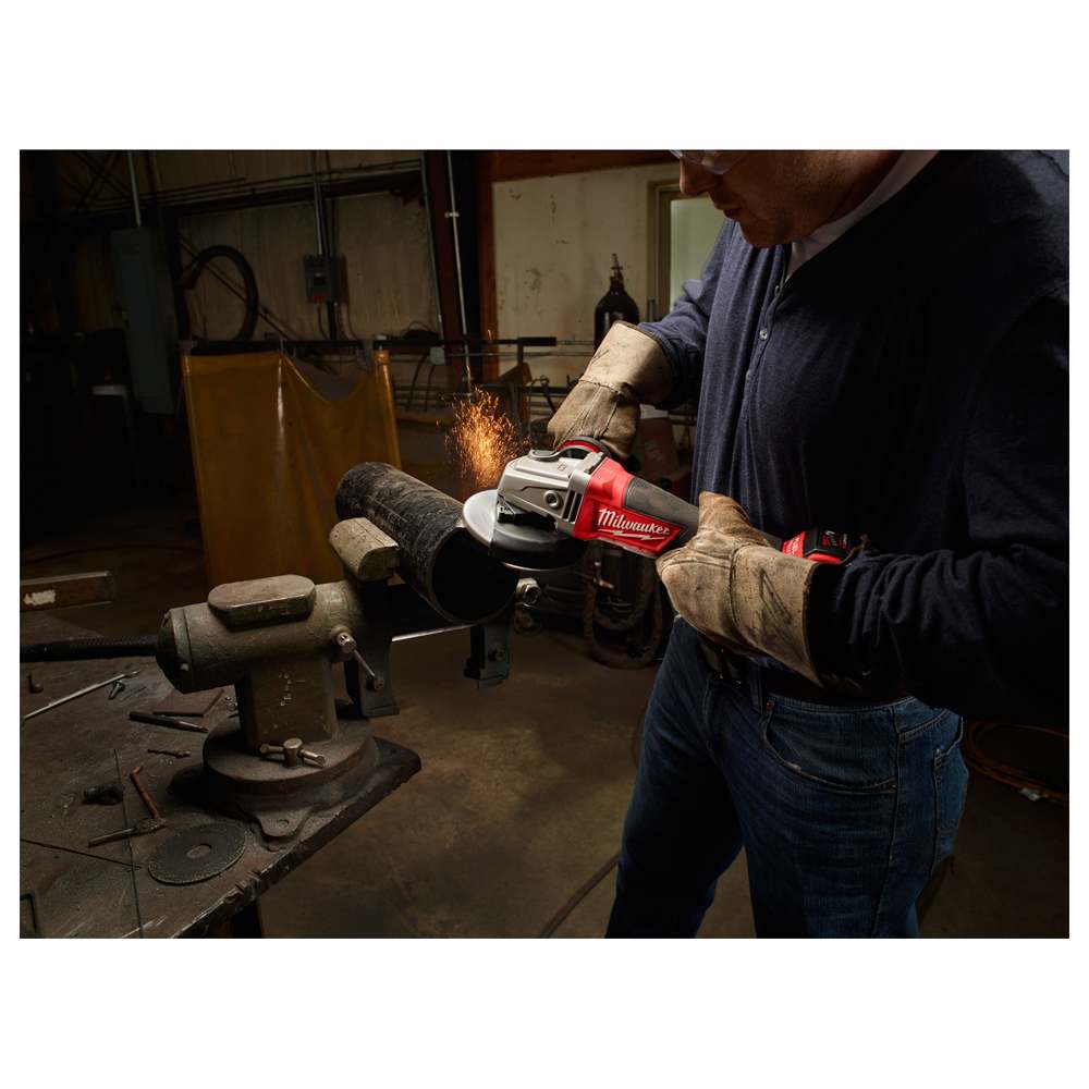 MILWAUKEE Cordless Grinder, 4 1/2 in./5 in. , 18 V Tool Only