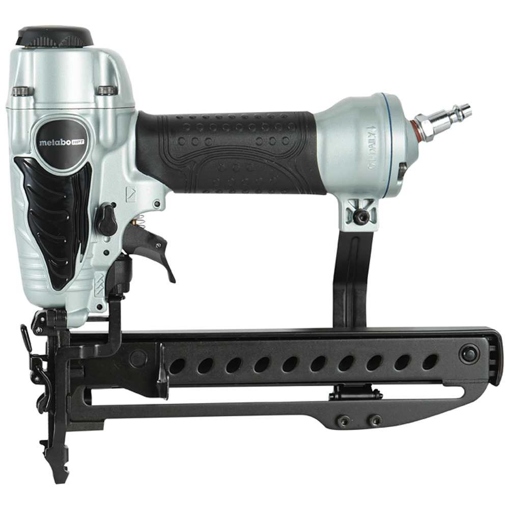 Agrafeuse pneumatique de finition METABO HPT
