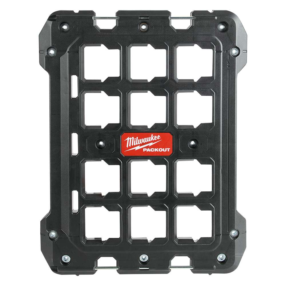 Packout plaque montage