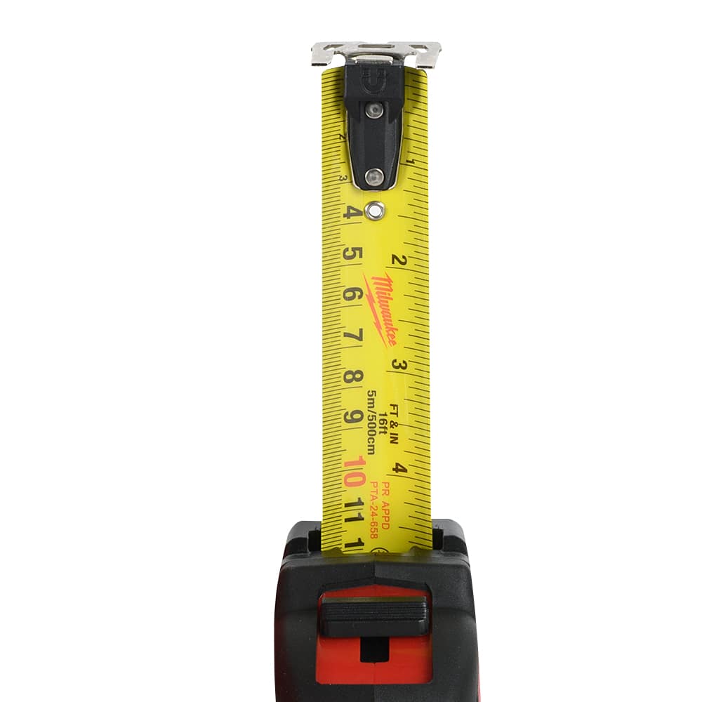 MILWAUKEE Magnetic Tape Measure 16&nbsp;ft./5&nbsp;m&nbsp;x&nbsp;1&nbsp;1/8&nbsp;in.