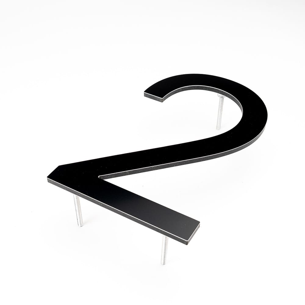 Chiffre 2 Bungalow en aluminium noir 8 1/2&nbsp;po