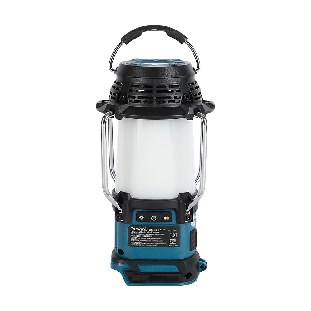 MAKITA 18 V LXT LED Lantern and Radio With Bluethoot Tool Only