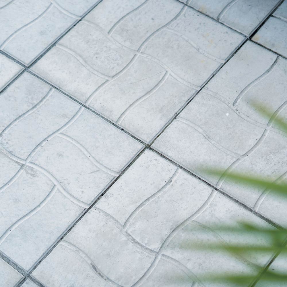 Dalle de béton Pavé gris pâle 18 po x 18 po