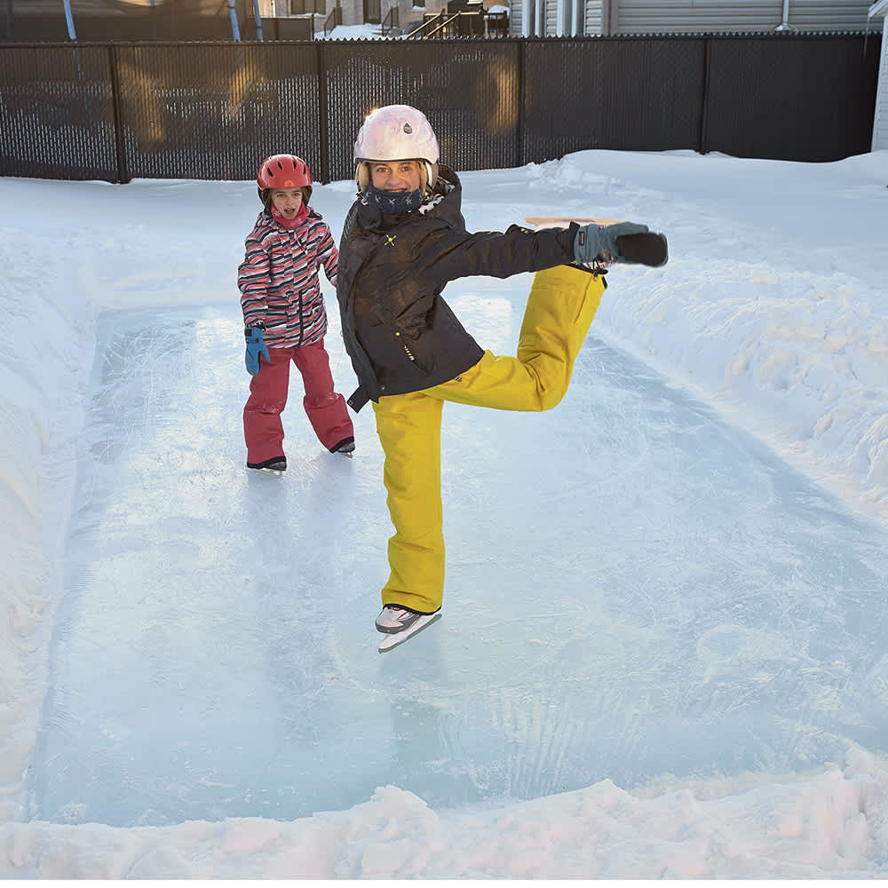 Simple Rink Skating Rink 10&nbsp;ft.&nbsp;x&nbsp;20&nbsp;ft.