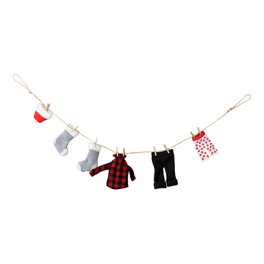 Winter Clothesline Ornament 34 in.