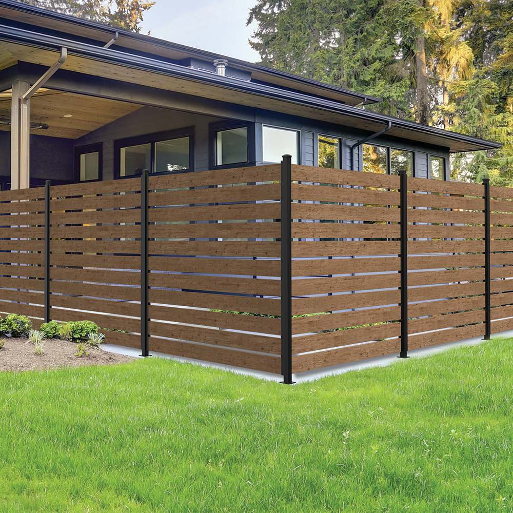 Moulure en U pour clôture en acier noire 72&nbsp;po Pqt/2