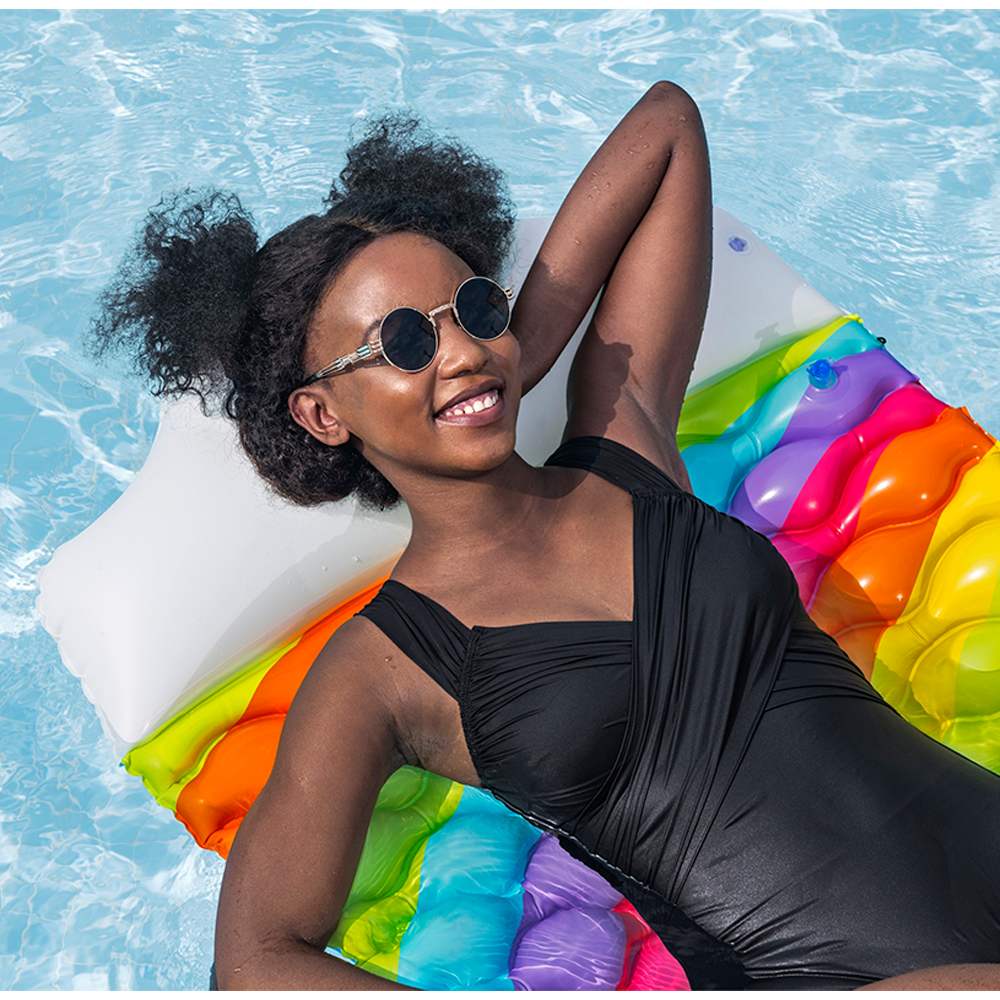 Matelas gonflable pour piscine