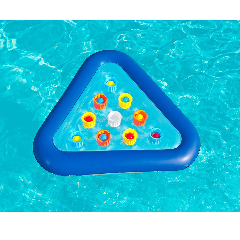 Jeu de piscine gonflable