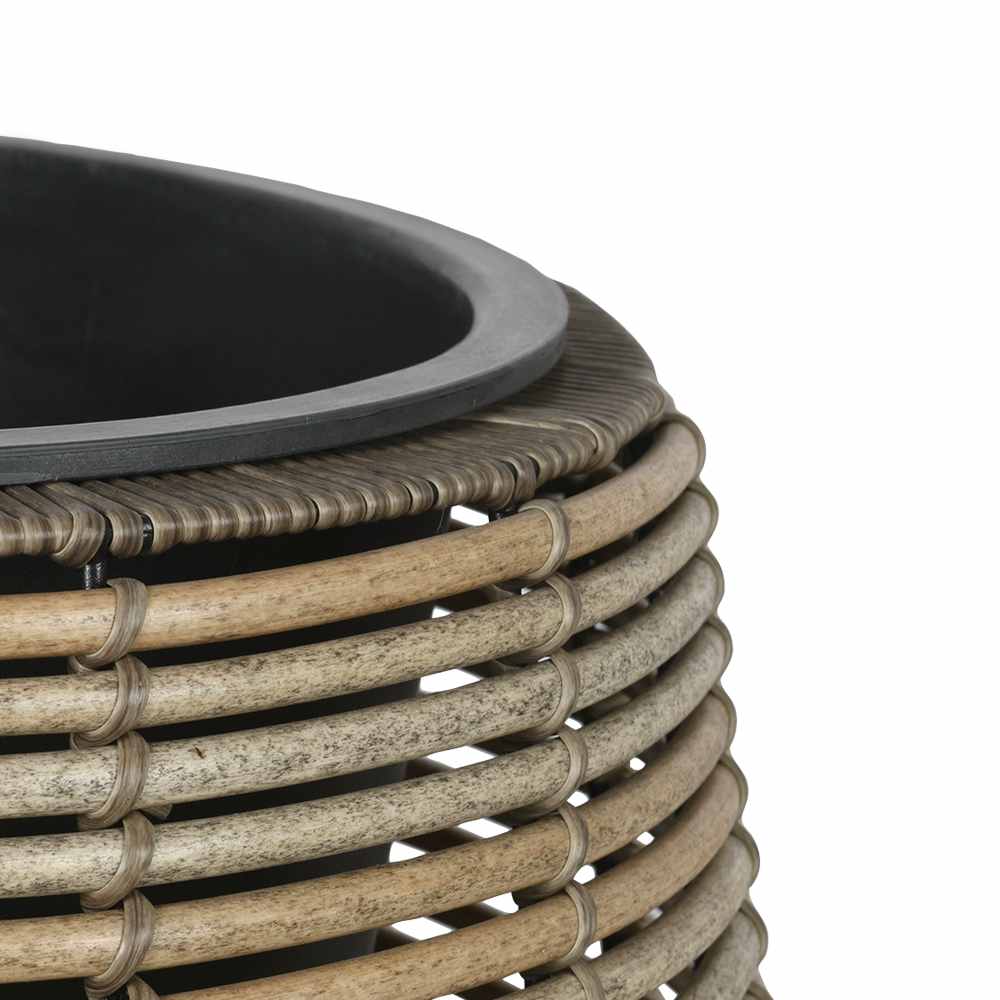 VERTUO PolyRattan Planter 17 3/4 in.