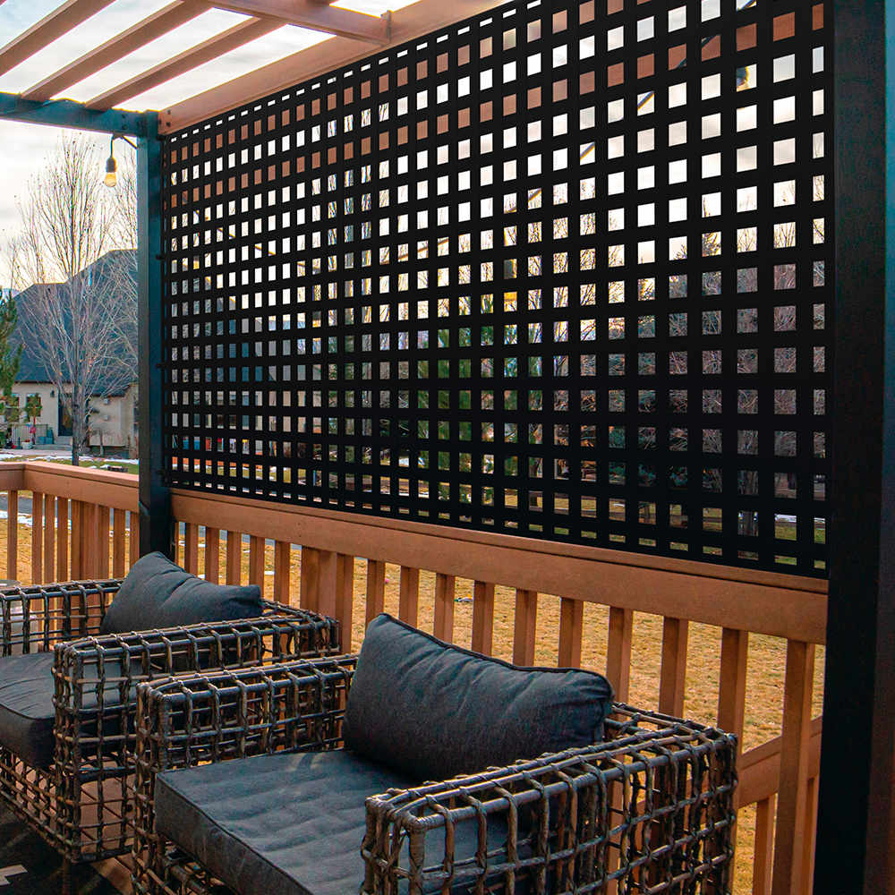 Treillis décoratif en PVC noir 4 pi x 8 pi