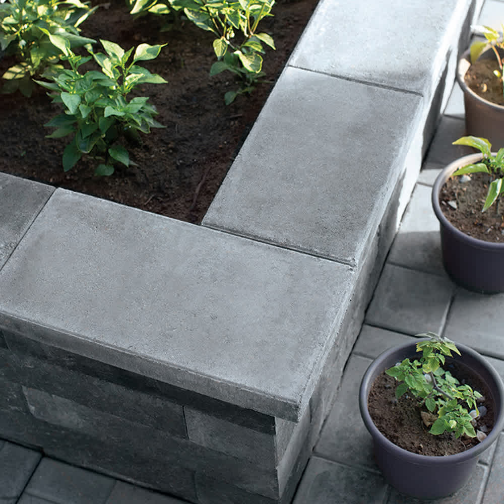 Dalle Versa charbon 8&nbsp;1/2&nbsp;po&nbsp;x&nbsp;19&nbsp;5/16 po