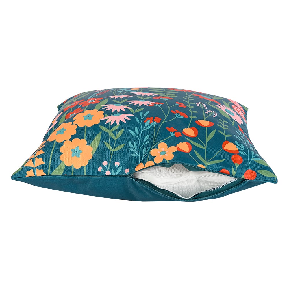 VERTUO Patio Cushion Floral Blue 17&nbsp;3/4&nbsp;in.&nbsp;x&nbsp;17&nbsp;3/4&nbsp;in.