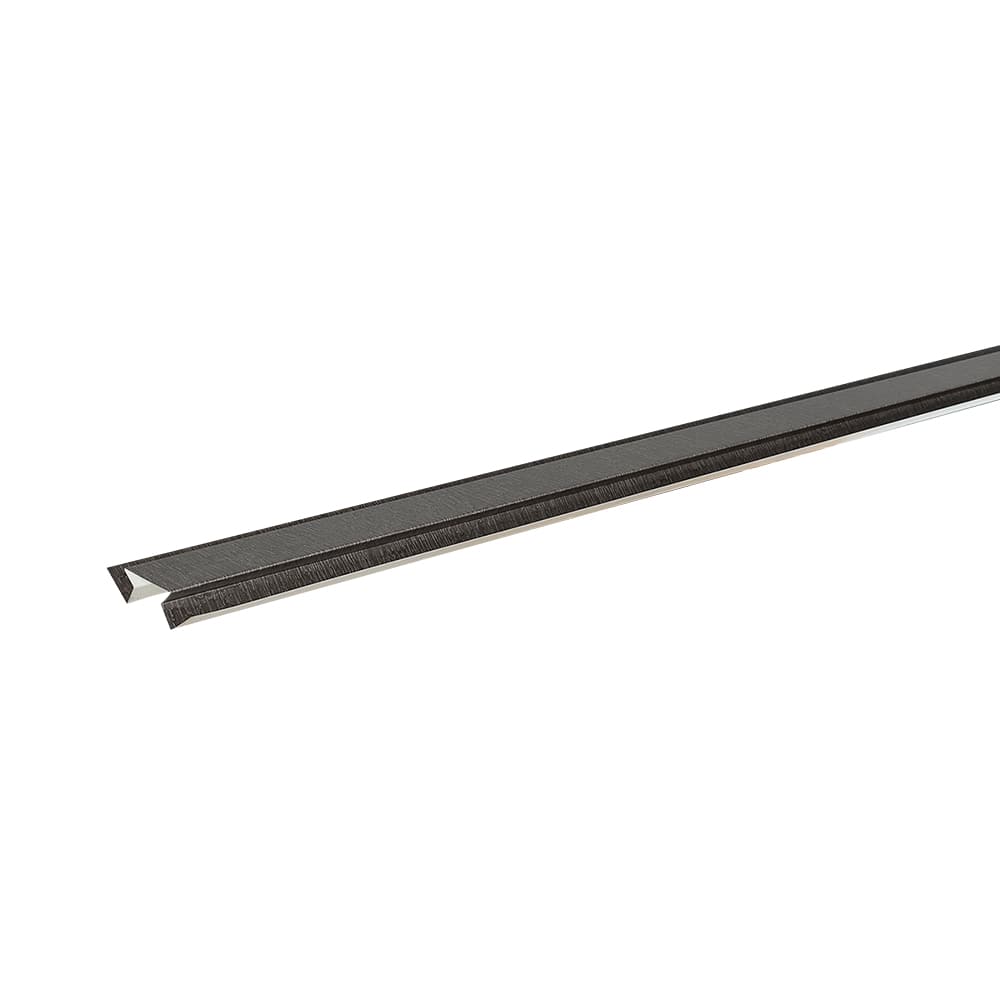 Coin intérieur en aluminium 1/2&nbsp;po&nbsp;x&nbsp;9&nbsp;pi&nbsp;6&nbsp;po charbon