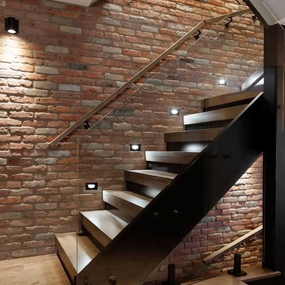 Mixed Red Decorative Brick