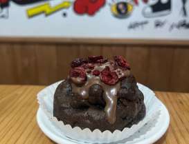 Десерти: КАНАДІЙСЬКЕ ПЕЧИВО ЗІ СМАКОМ ВИШНЯ/ШОКОЛАД