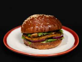 Бургери : Бургер з котлетою з гарбуза та кіноа