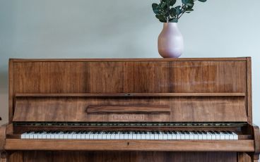 Att vara närstående vid livets slut  Cancerfonden