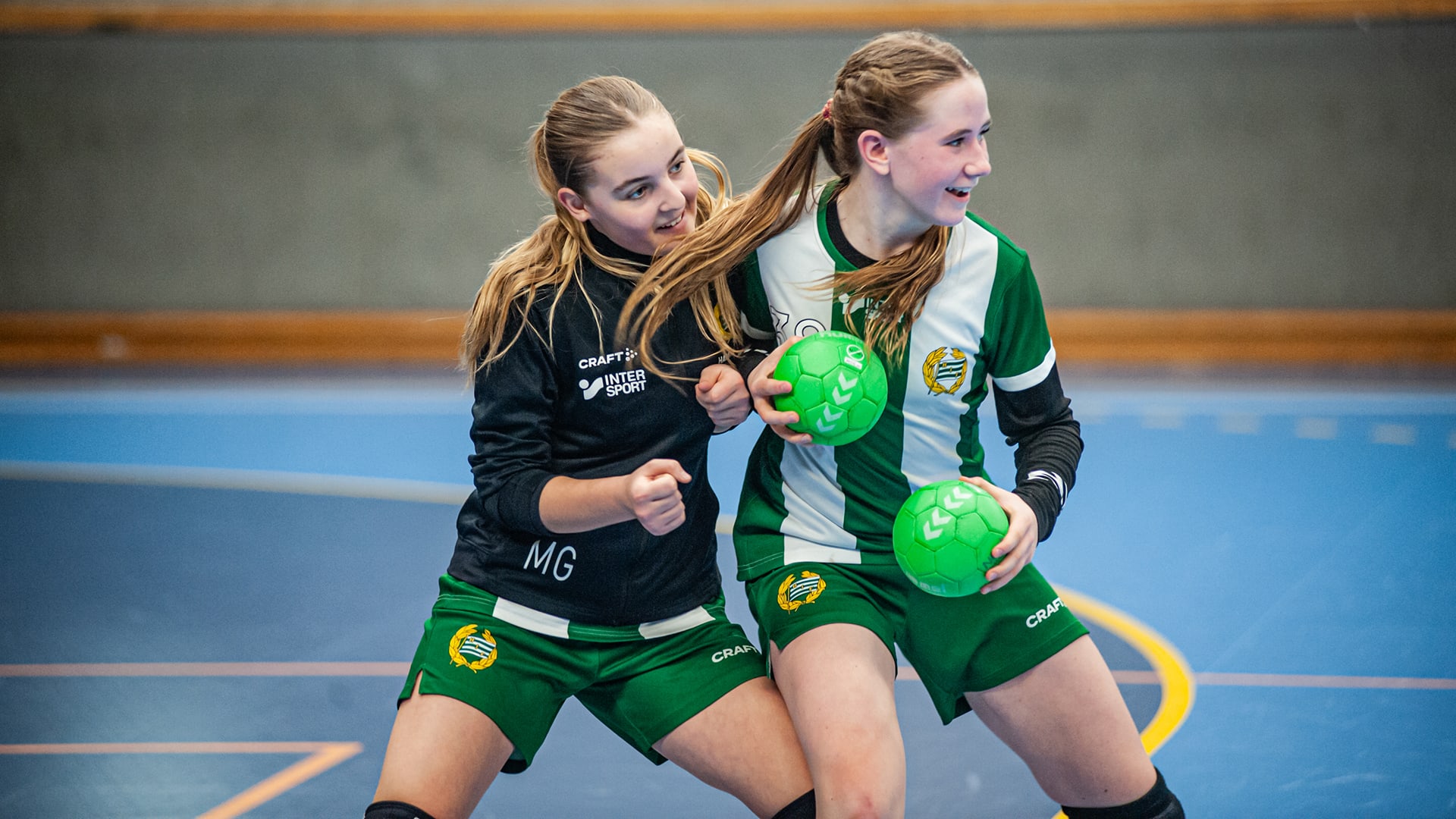 Hammarby ungdomslag i handboll spelar match