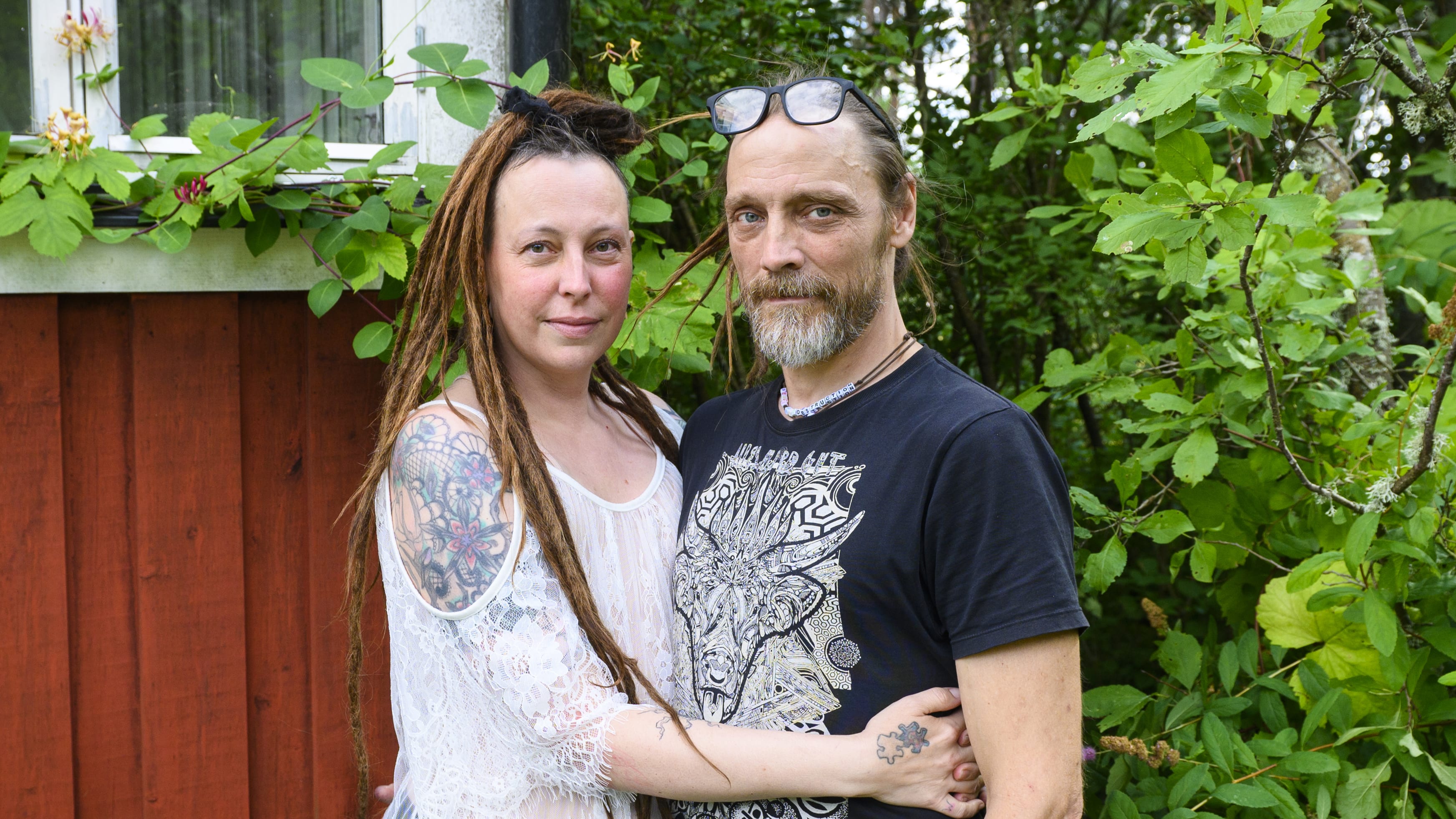 Sambon Toby, som Anna träffade bara två månader innan hon blev sjuk, är ett stort stöd. Foto: Anna Edlund. 