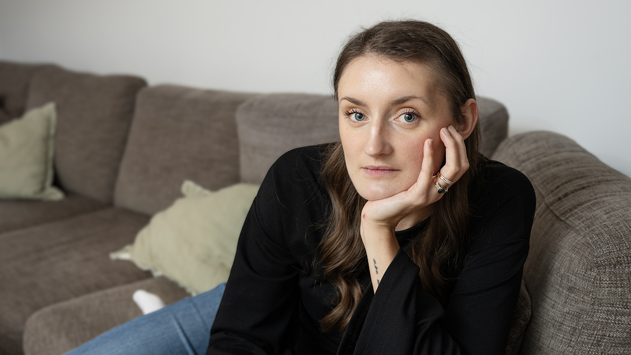 Det finns dagar när hon bara vill sova, men för det mesta orkar hon ta tillvara på det ljusa i vardagen. 