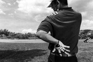 Golf pain shoulder